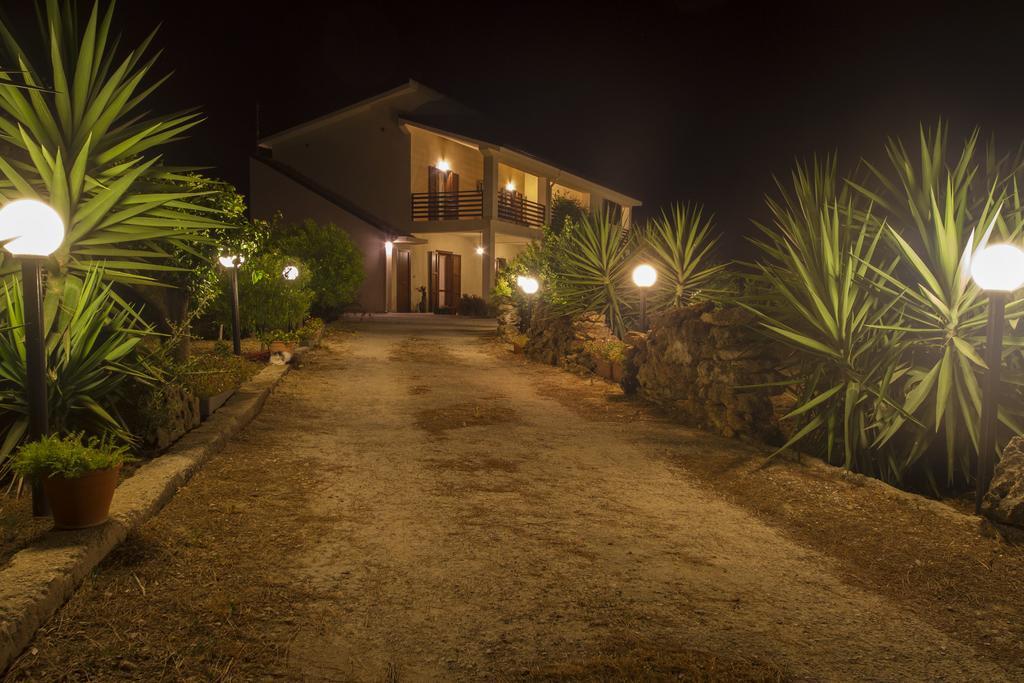 "Green" B&B Il Bracco Partinico Bagian luar foto